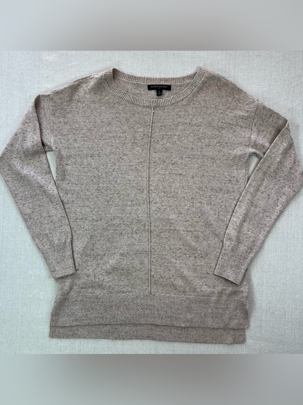 Women’s Taupe Professional Business Casual Cozy Effortless Crewneck Sweater - S